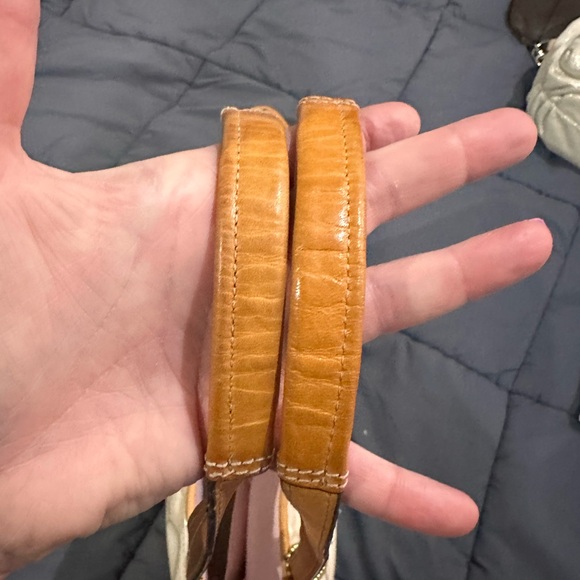 Coach Cream and Tan Women's signature Tote EUC - Picture 7 of 12